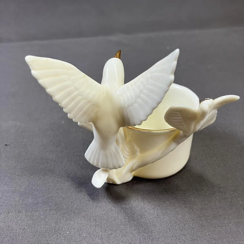 Vintage 1988 George Good Candle Holder / Hummingbird / Porcelain / White &‎ Gold